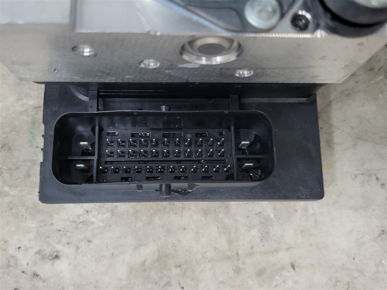 2013 CAMARO ABS BRAKE PUMP & MODULE 17K 22807507 33873 - image 6