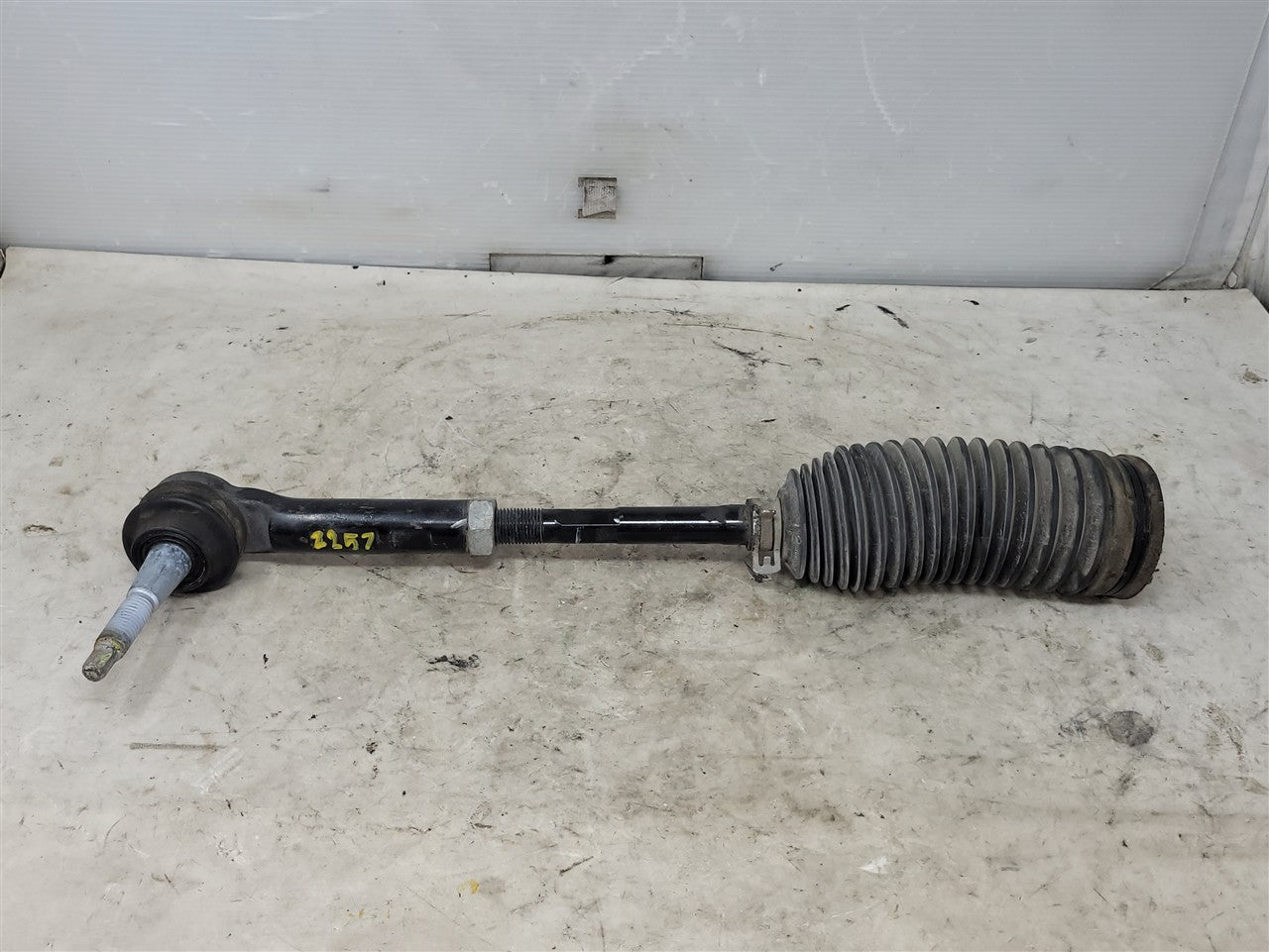 2013 CAMARO OEM INNER & OUTER TIE ROD 17K 33875 - image 1