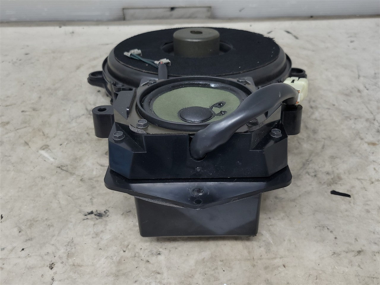 1999 CORVETTE FRONT DOOR BOSE SPEAKER 10290826 33898 - image 5