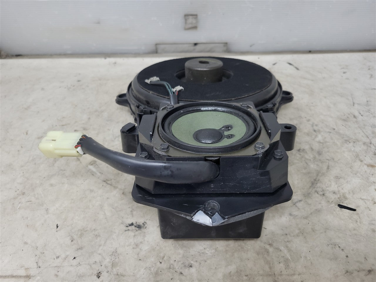 1999 CORVETTE FRONT DOOR BOSE SPEAKER 10290826 33899 - image 5