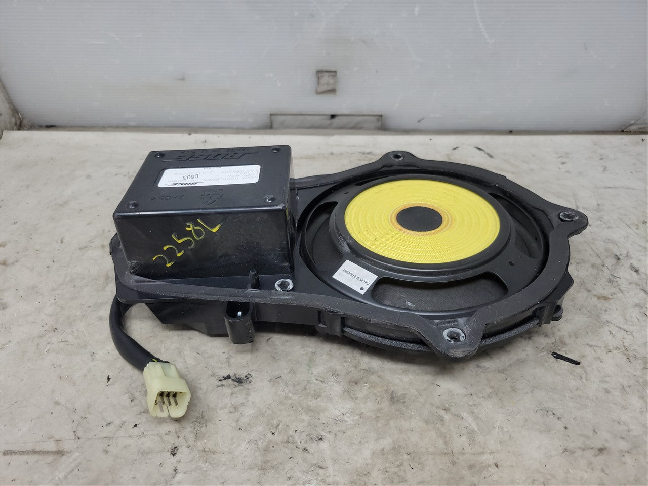 1999 CORVETTE FRONT DOOR BOSE SPEAKER 10290826 33899 - image 9