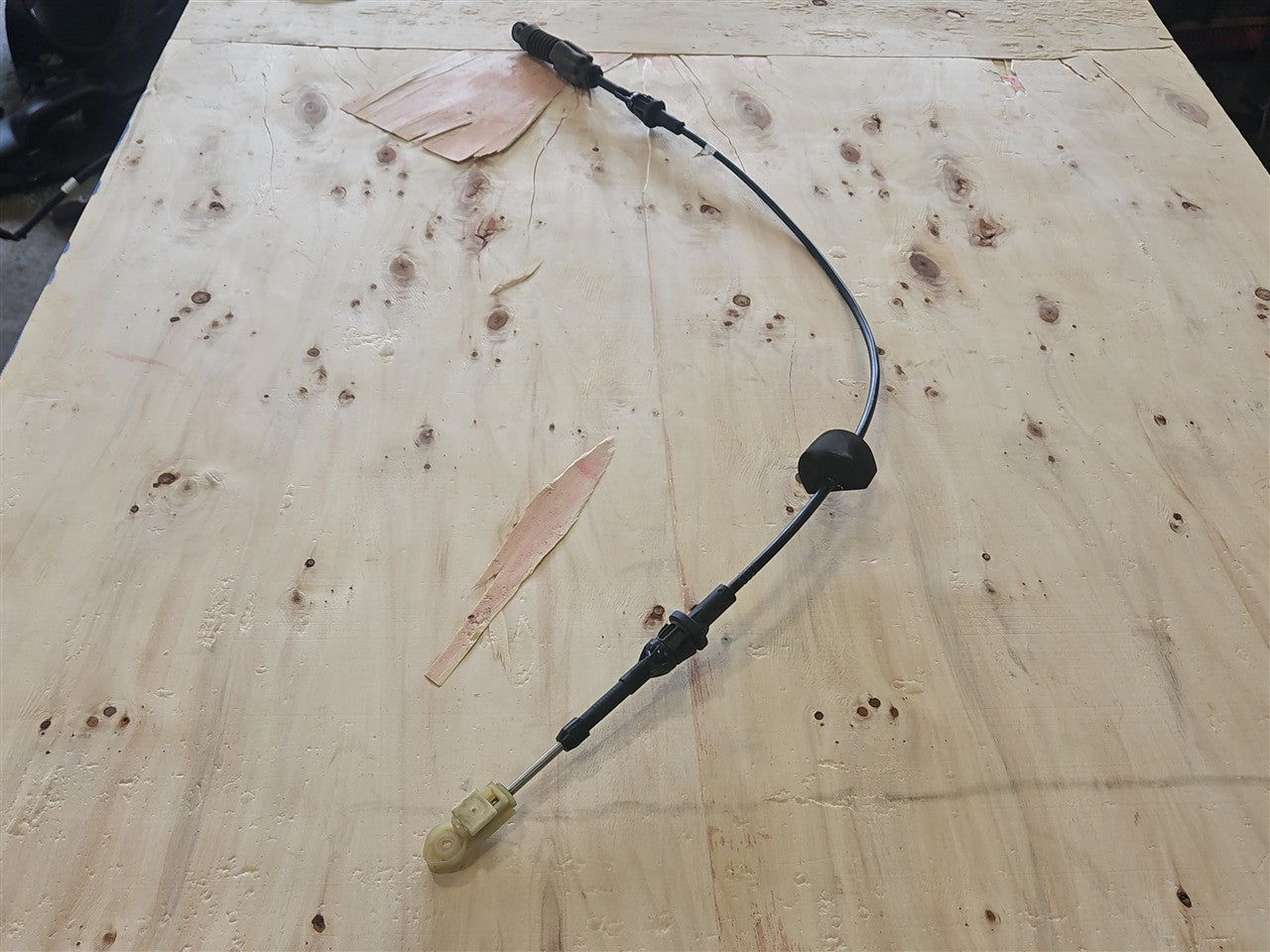 1999 CORVETTE OEM AUTOMATIC SHIFTER CABLE 64K 33906 - image 2