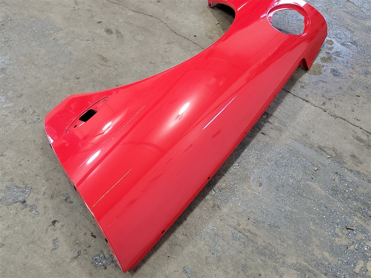 1999 CORVETTE LH QUARTER TORCH RED 70U 000 33913 - image 6