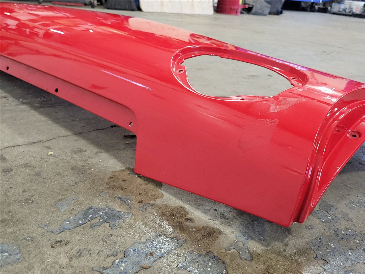 1999 CORVETTE LH QUARTER TORCH RED 70U 000 33913 - image 8