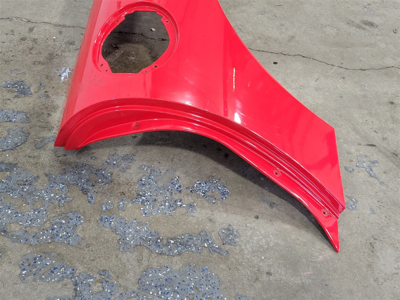 1999 CORVETTE LH QUARTER TORCH RED 70U 000 33913 - image 11