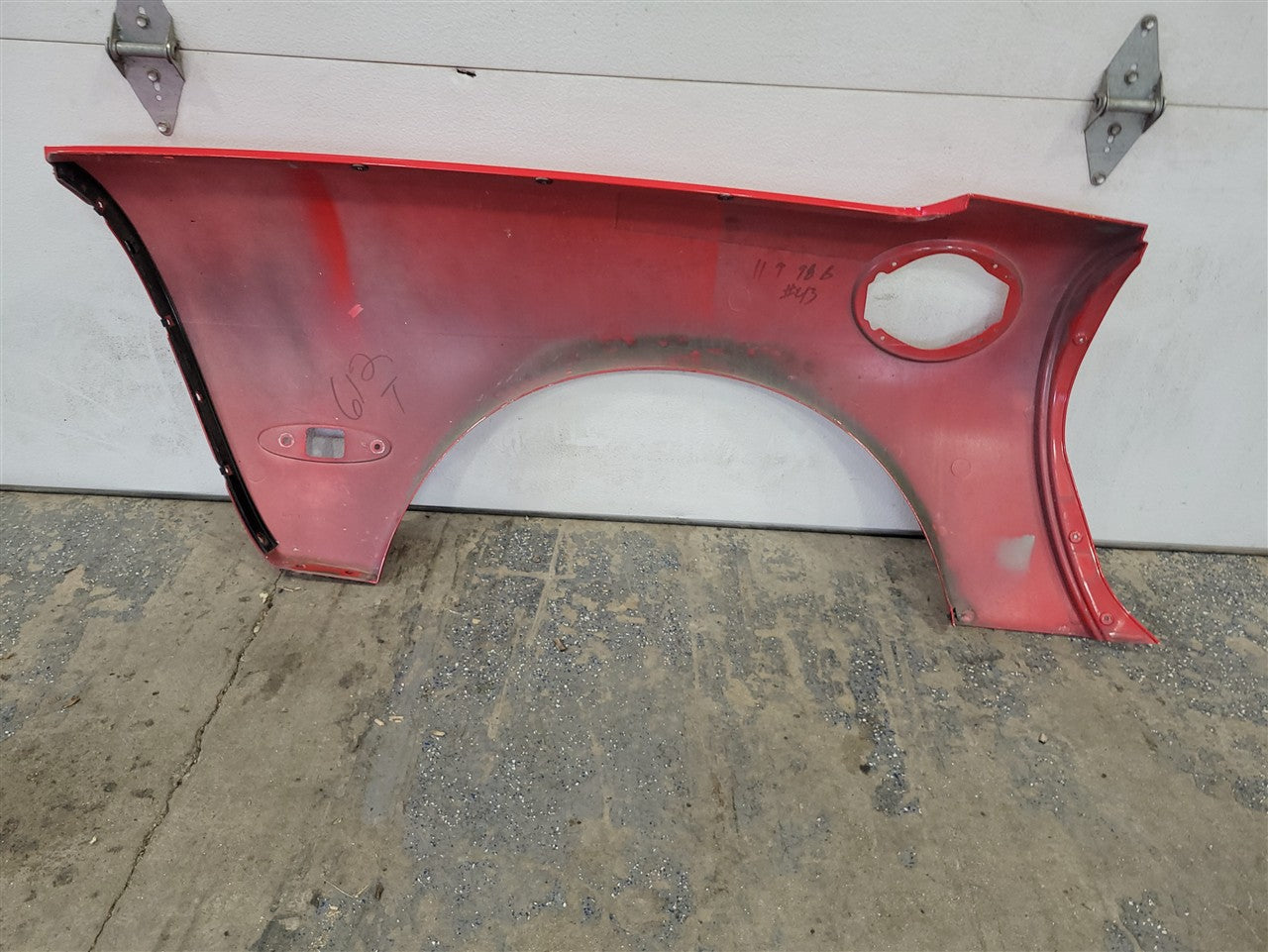 1999 CORVETTE LH QUARTER TORCH RED 70U 000 33913 - image 16