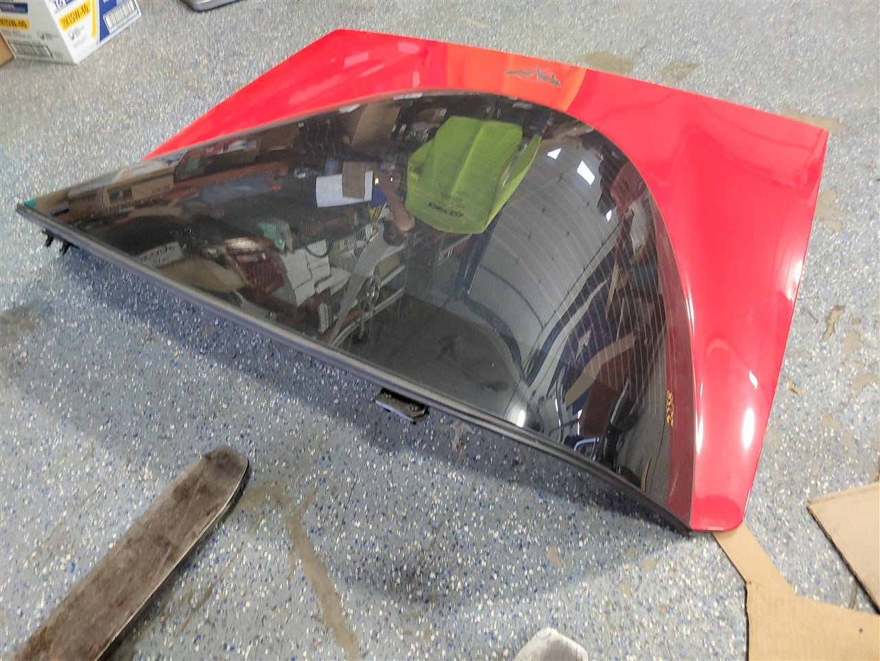 1999 CORVETTE DECKLID W/GLASS TORCH RED 70U 000 33919 - image 7