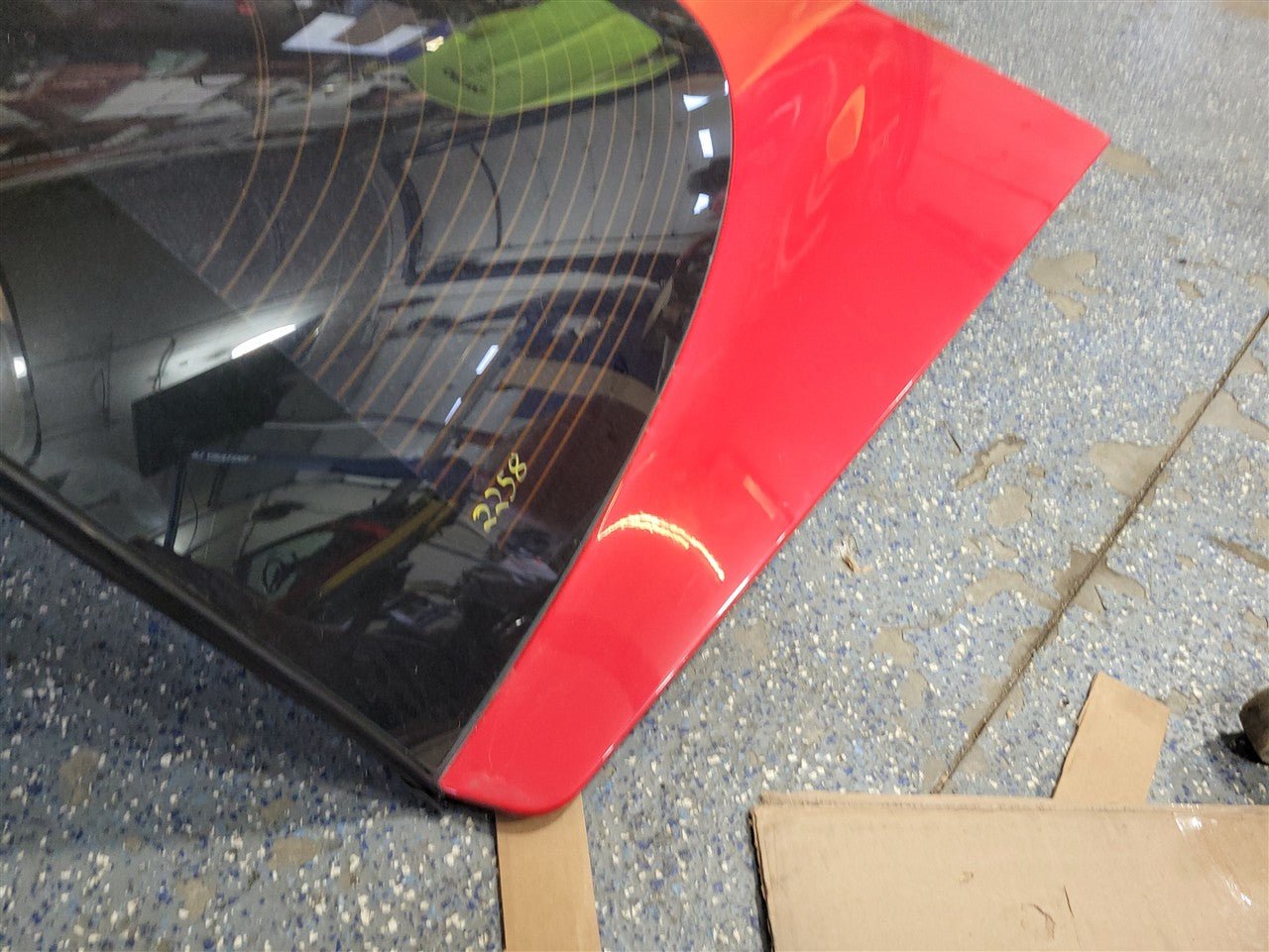 1999 CORVETTE DECKLID W/GLASS TORCH RED 70U 000 33919 - image 8