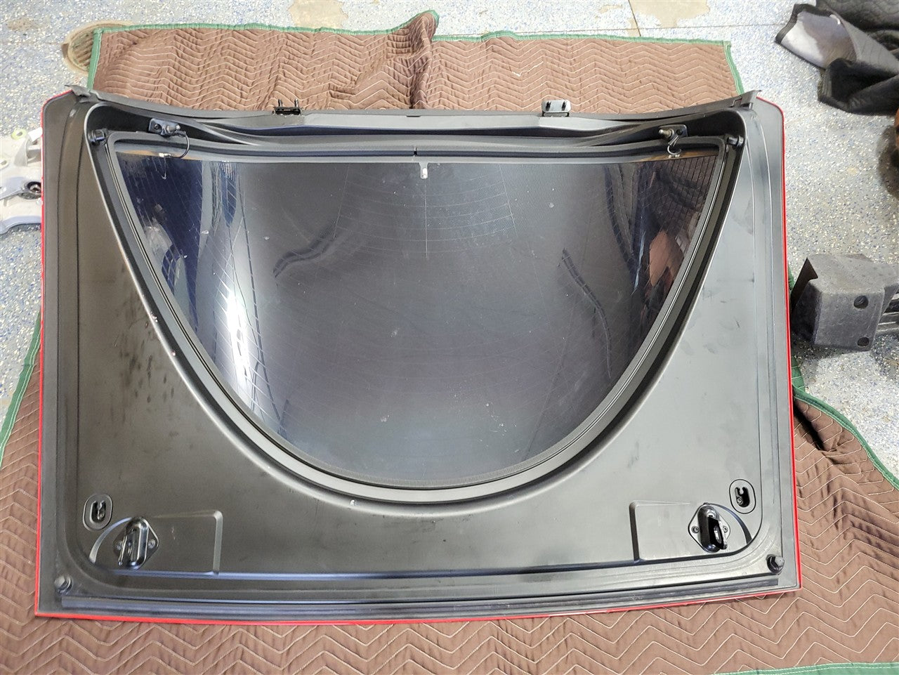 1999 CORVETTE DECKLID W/GLASS TORCH RED 70U 000 33919 - image 10