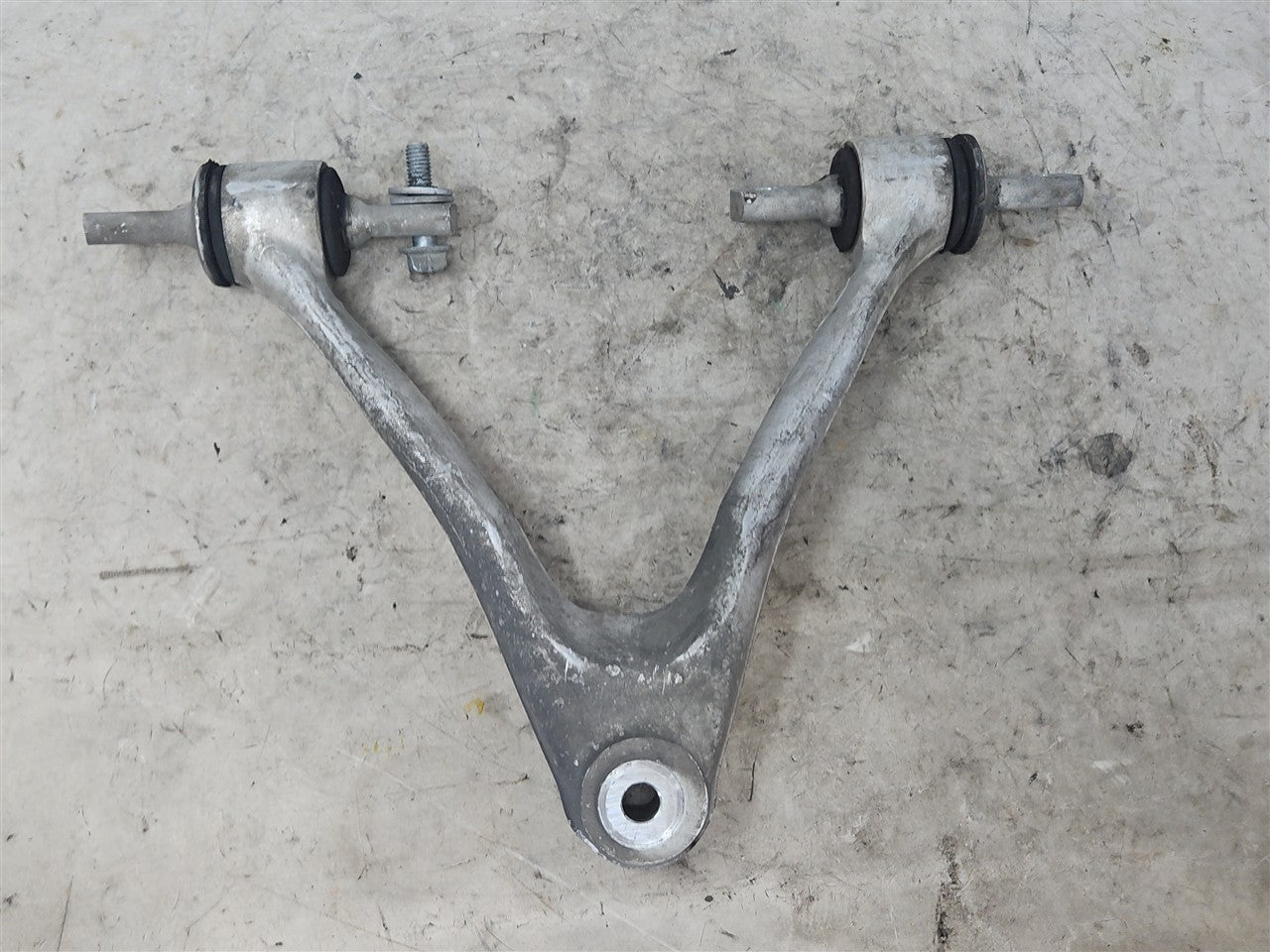 1999 CORVETTE RH FRONT UPPER CONTROL ARM 64K 33920 - image 5