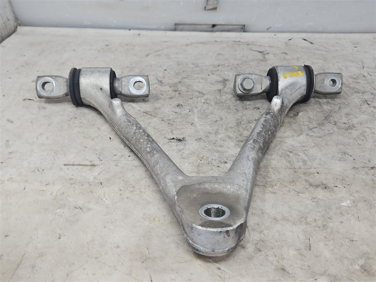 1999 CORVETTE RH FRONT UPPER CONTROL ARM 64K 33920 - image 7