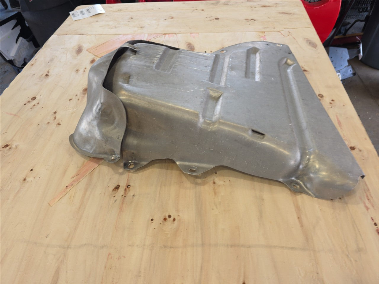 1999 CORVETTE RH FUEL TANK SHIELD STRAP 10410938 33921 - image 8