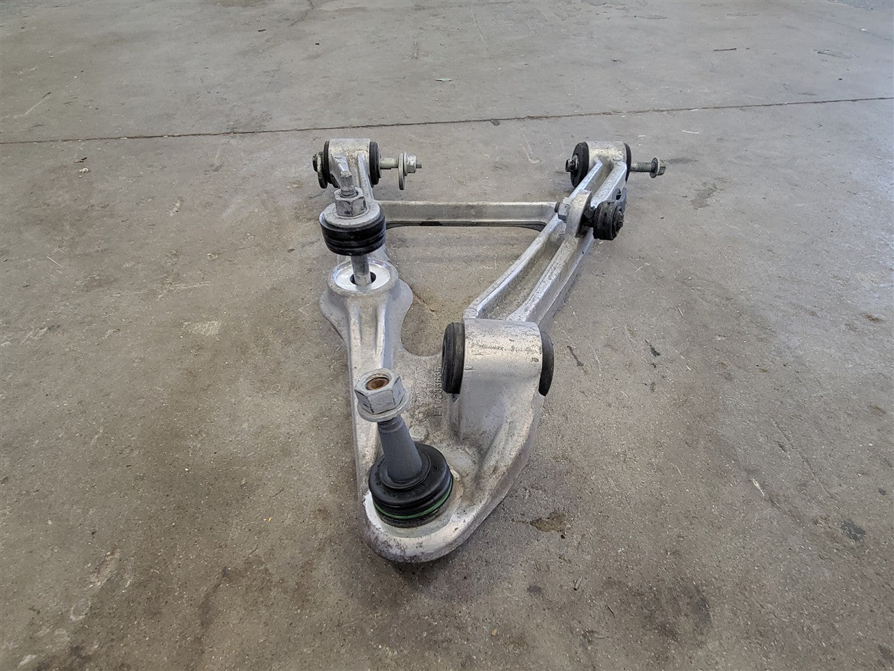 1999 CORVETTE LH DRIVER REAR LOWER CONTROL ARM 64K 33923 - image 5
