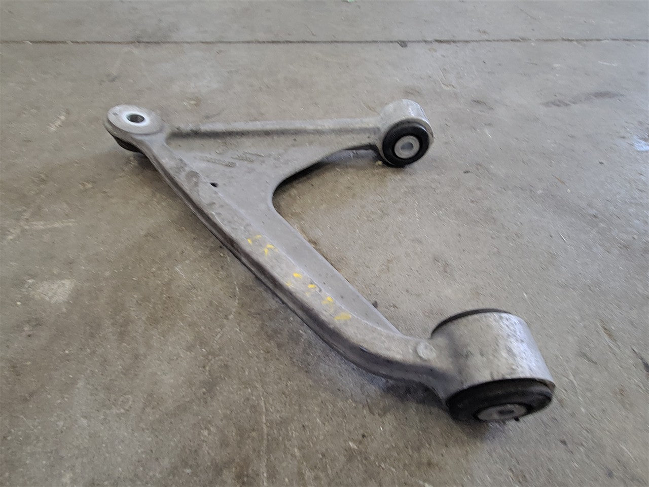 1999 CORVETTE LH DRIVER REAR UPPER CONTROL ARM 64K 33925 - image 2