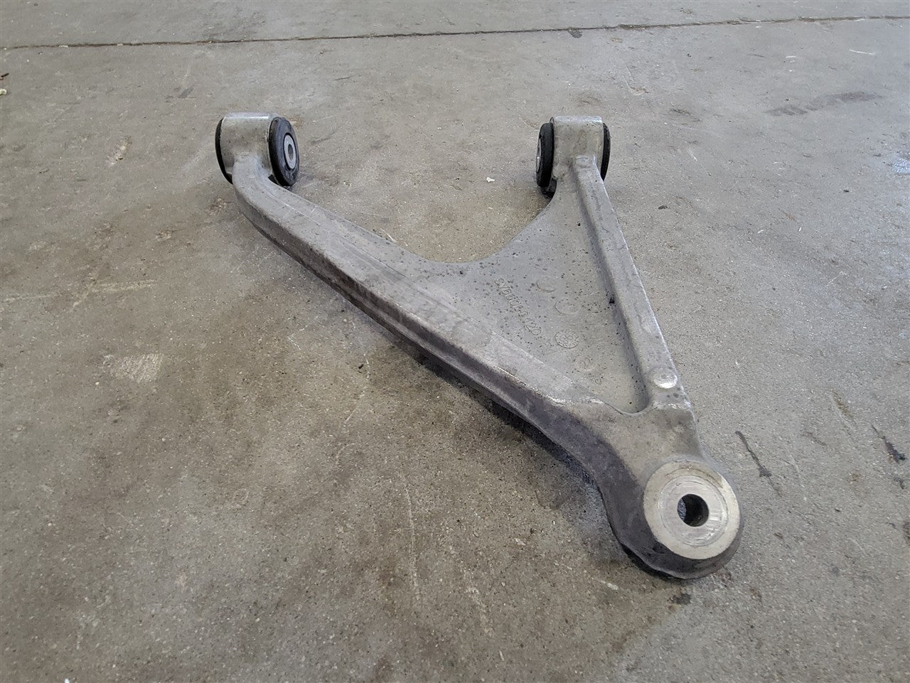 1999 CORVETTE LH DRIVER REAR UPPER CONTROL ARM 64K 33925 - image 8