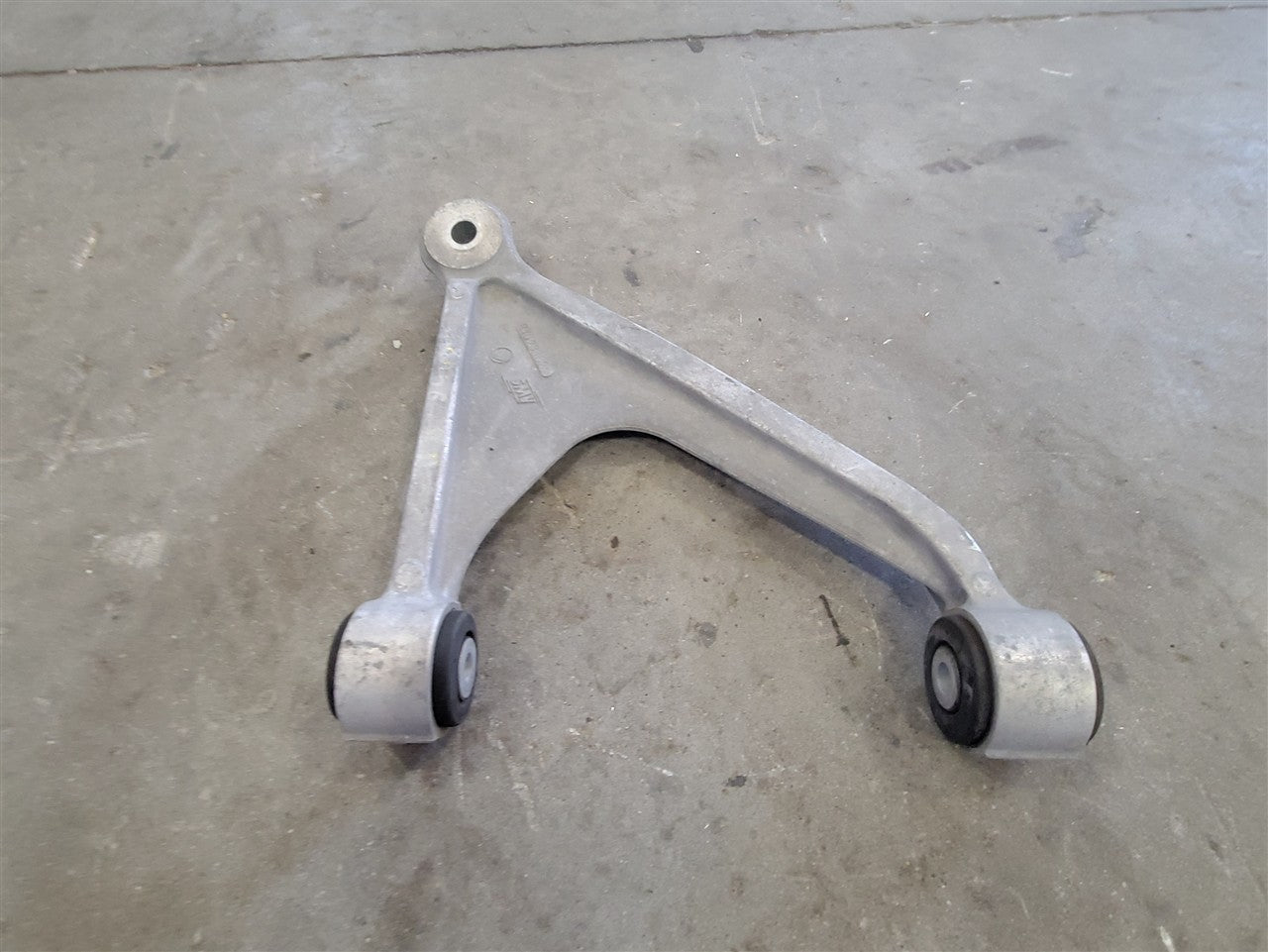 1999 CORVETTE RH REAR UPPER CONTROL ARM 64K 33926 - image 3