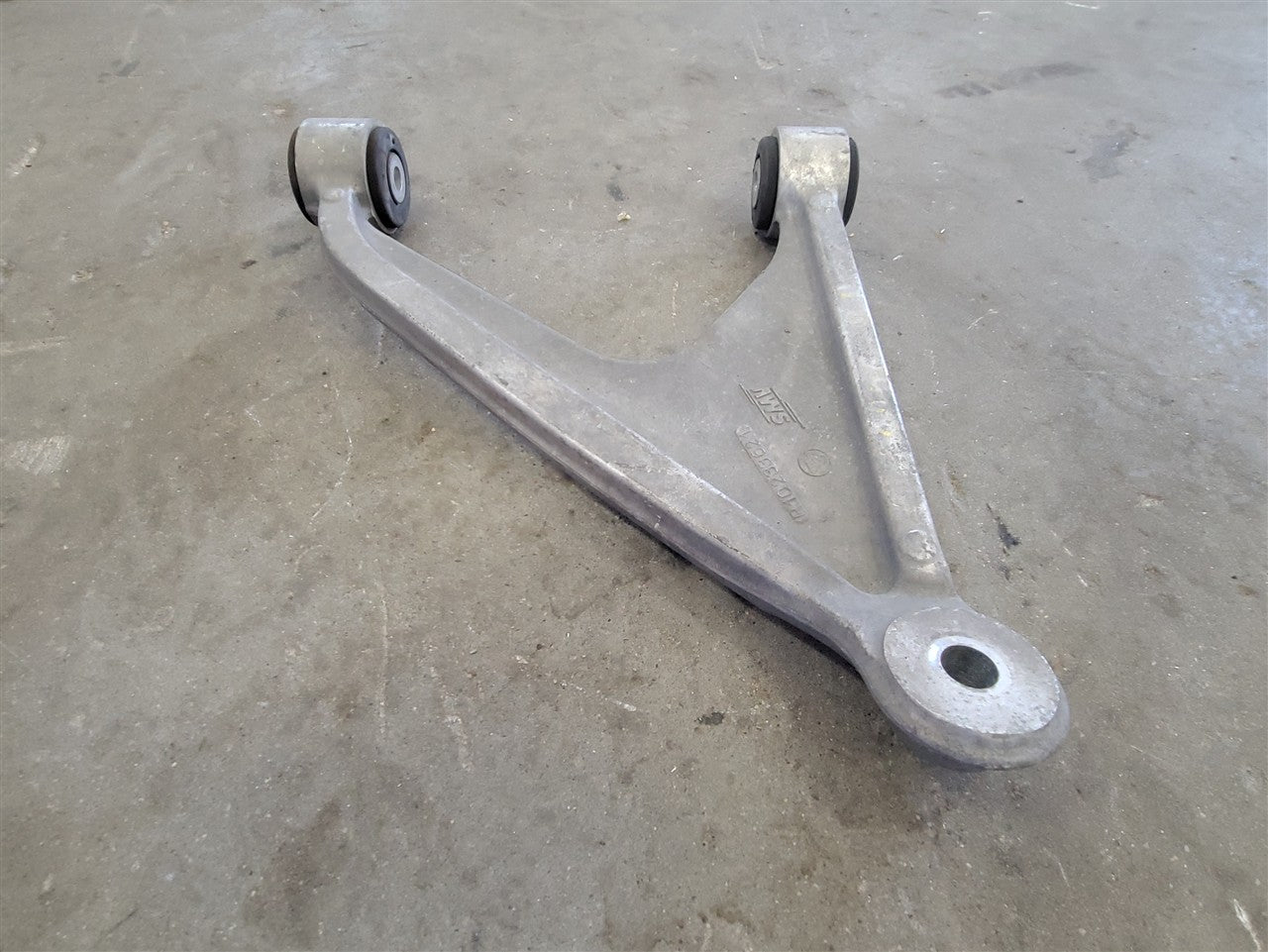 1999 CORVETTE RH REAR UPPER CONTROL ARM 64K 33926 - image 5