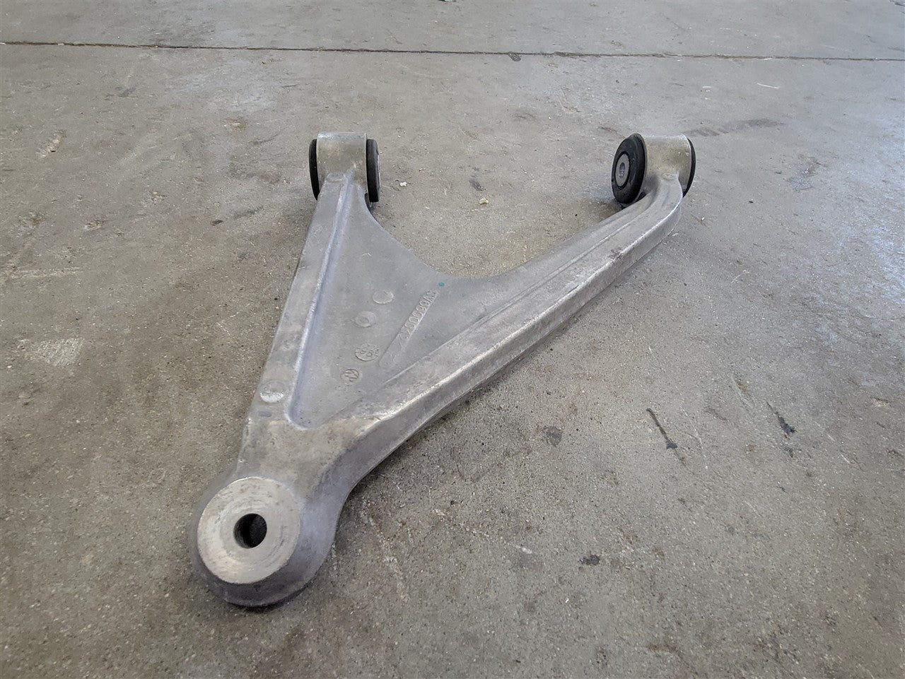 1999 CORVETTE RH REAR UPPER CONTROL ARM 64K 33926 - image 7