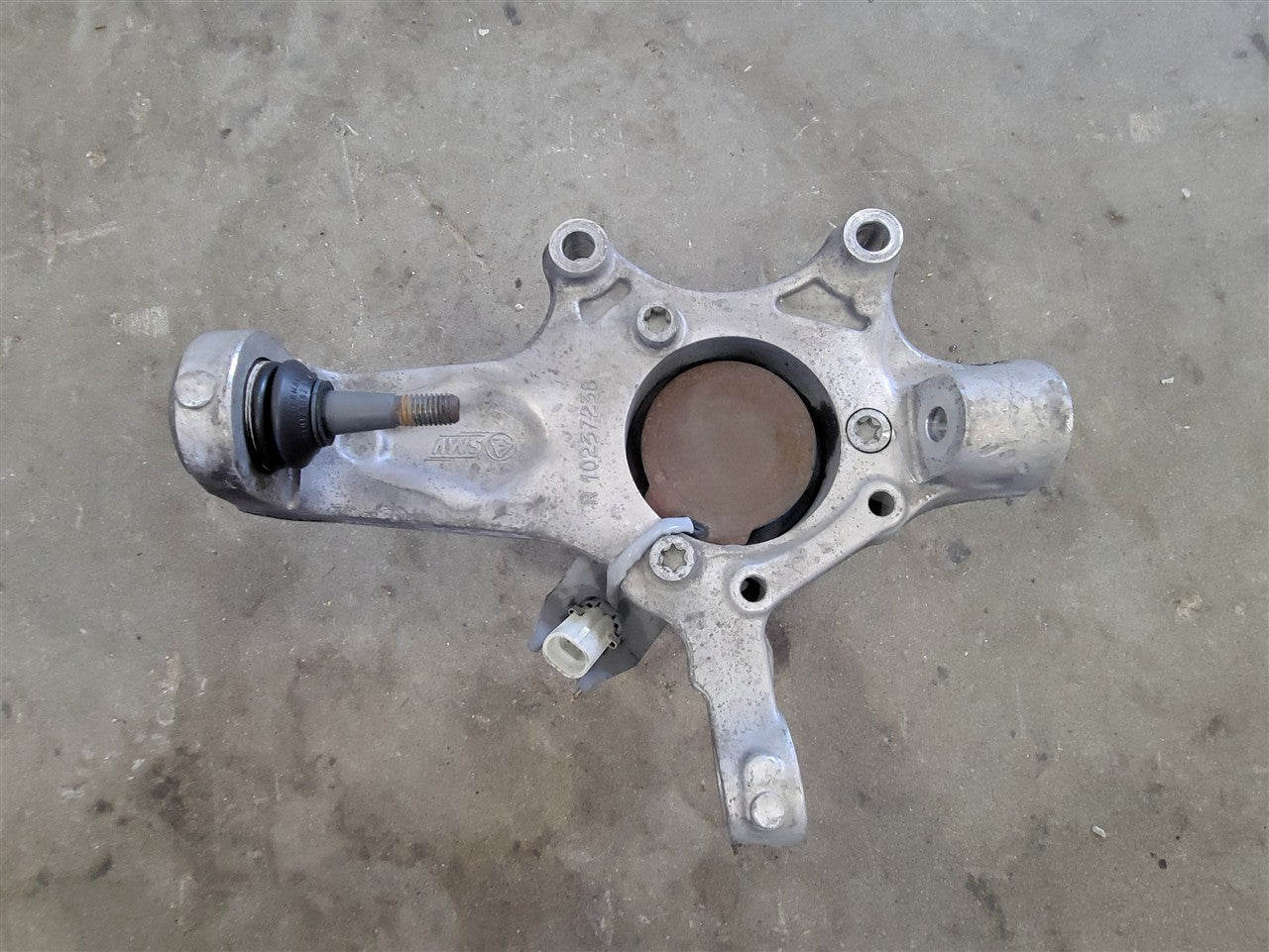 1999 CORVETTE RH FRONT SPINDLE & HUB 64K MI 33929 - image 5