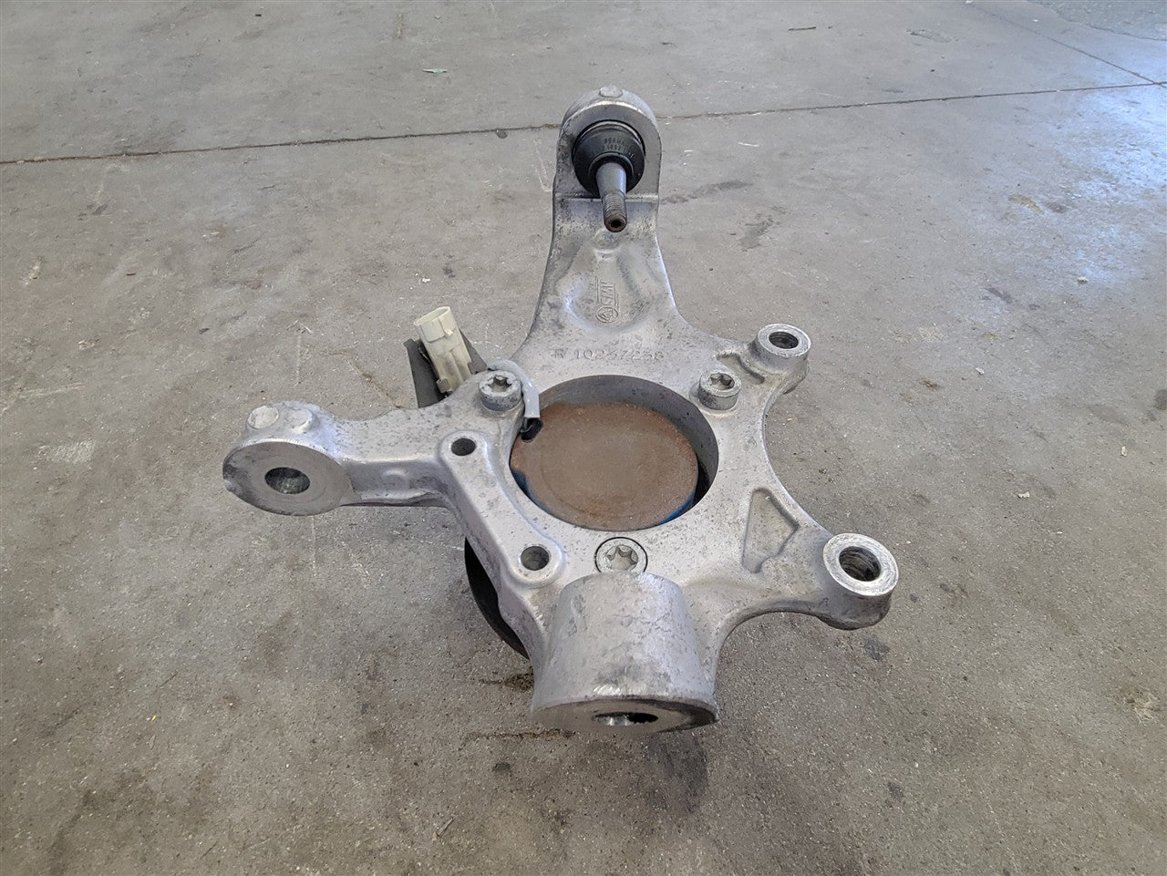 1999 CORVETTE RH FRONT SPINDLE & HUB 64K MI 33929 - image 7