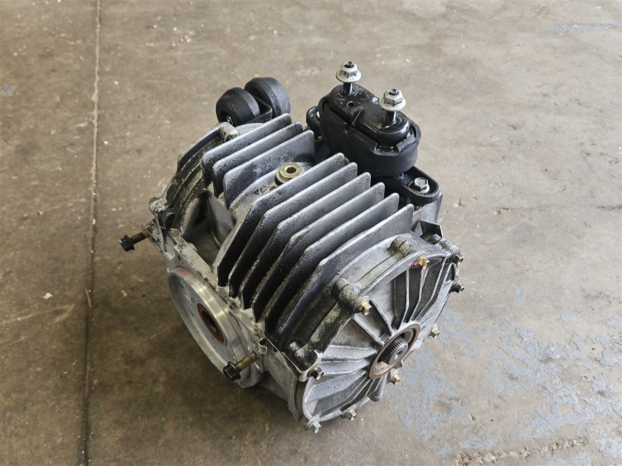 1999 CORVETTE REAR CARRIER DIFFERENTIAL 3.15 64K 33934 - image 13