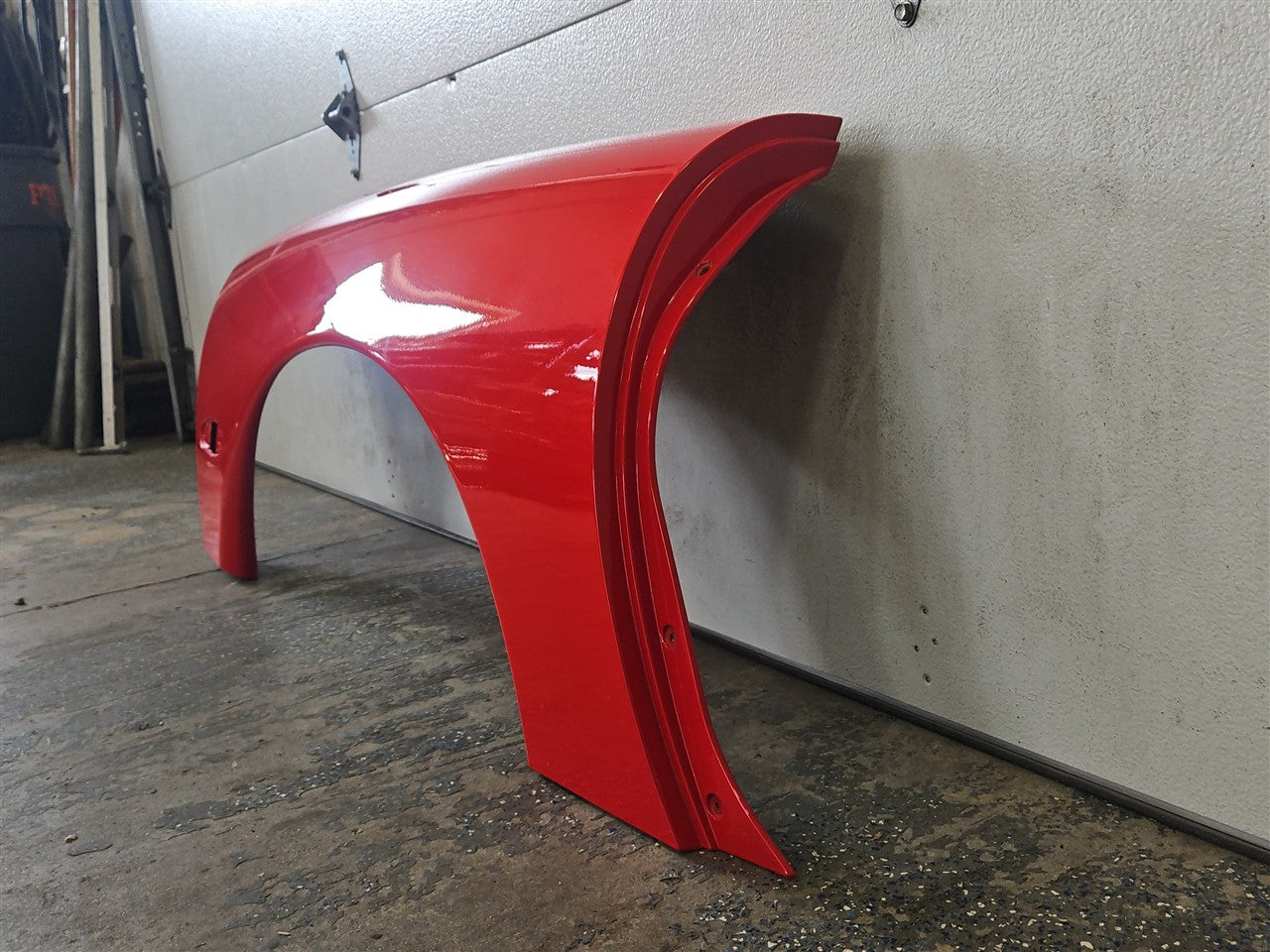 1999 CORVETTE RH QUARTER TORCH RED 70U 000 33935 - image 7