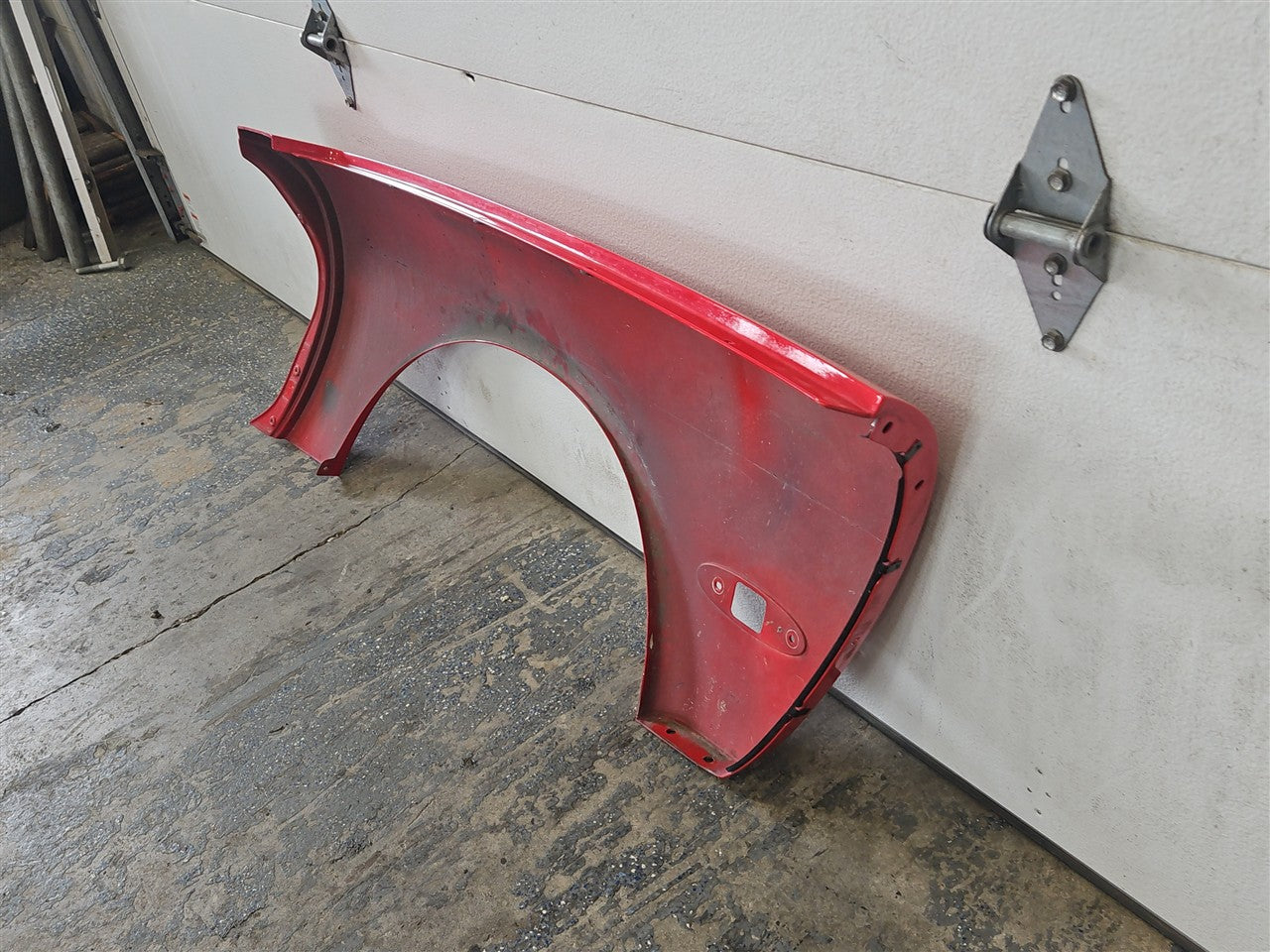 1999 CORVETTE RH QUARTER TORCH RED 70U 000 33935 - image 10