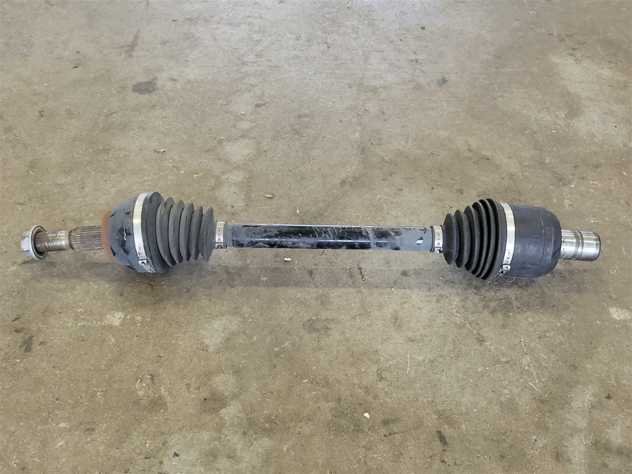 1999 CORVETTE OEM REAR AXLE SHAFT 64K MILES 33943 - image 3