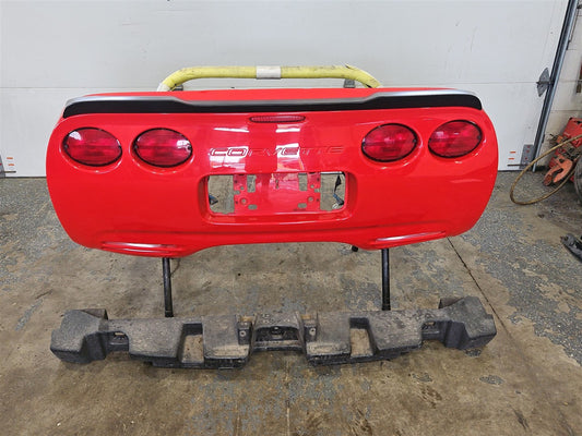 1999 CORVETTE REAR BUMPER TORCH RED NICE W/REBAR 33953 - image 1