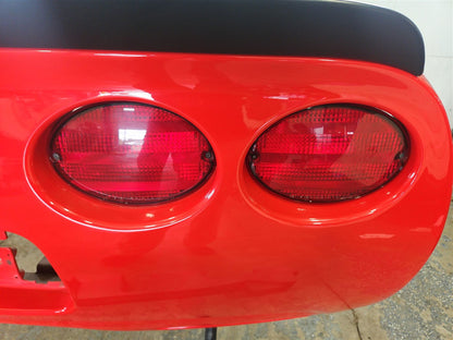 1999 CORVETTE REAR BUMPER TORCH RED NICE W/REBAR 33953 - image 7