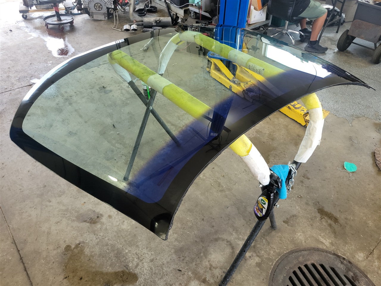 1999 CORVETTE OEM WINDSHIELD W/HUD UV6 - ON SHELF 33954 - image 8