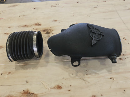 1999 CORVETTE OEM AIR INTAKE BRIDGE DUCT & BELLOWS 33958 - image 3