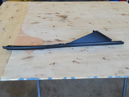 1999 CORVETTE LH EXTERIOR A PILLAR TRIM MOLDING 33974 - image 1