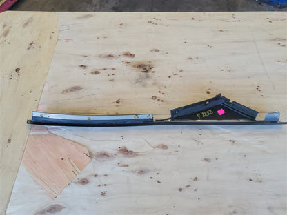 1999 CORVETTE RH EXTERIOR A PILLAR TRIM MOLDING 33975 - image 9