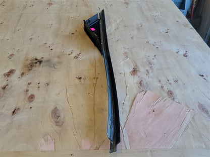 1999 CORVETTE RH EXTERIOR A PILLAR TRIM MOLDING 33975 - image 13