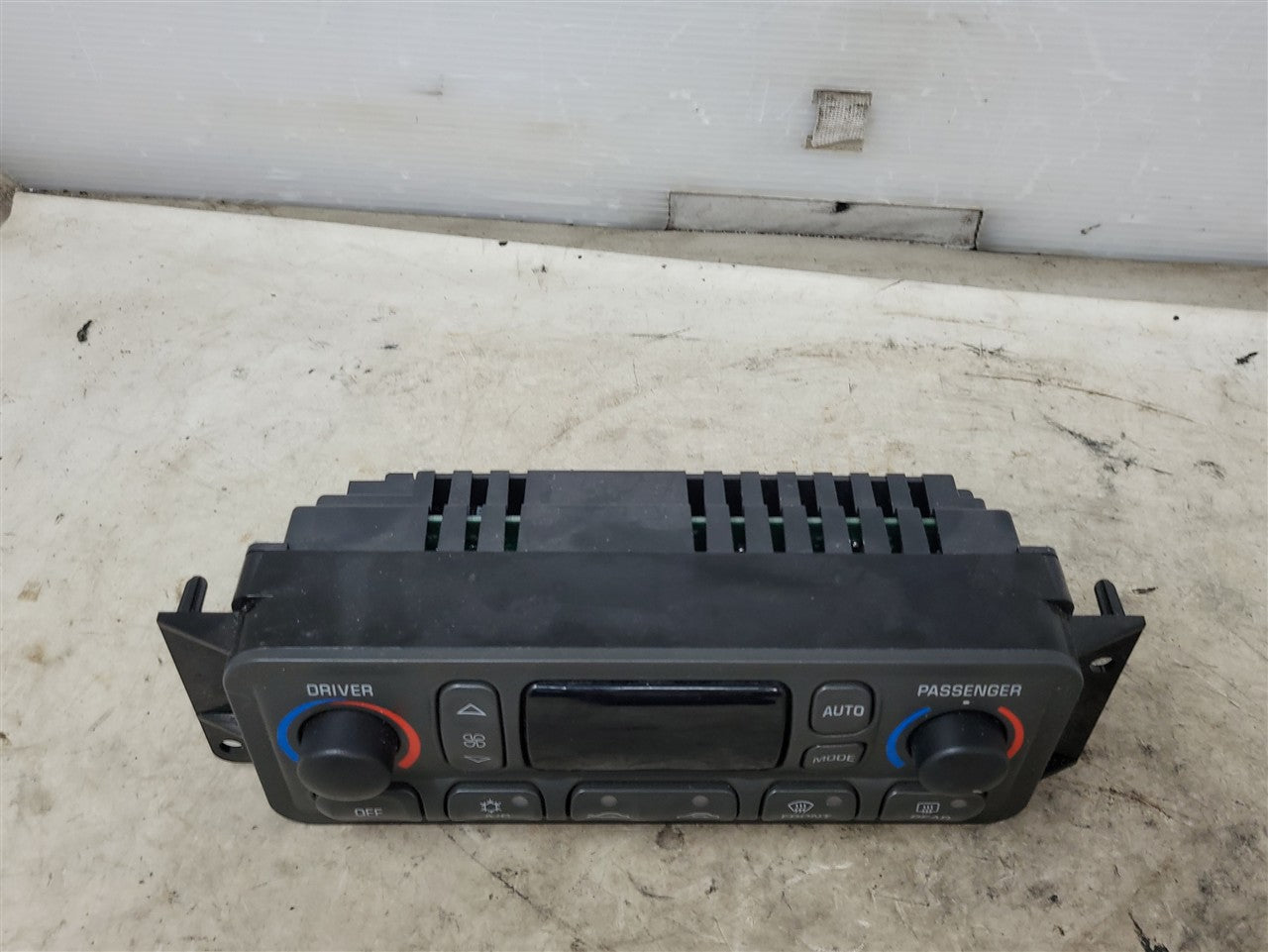 1999 CORVETTE DIGITAL CLIMATE CONTROLS 16254311 33981 - image 3