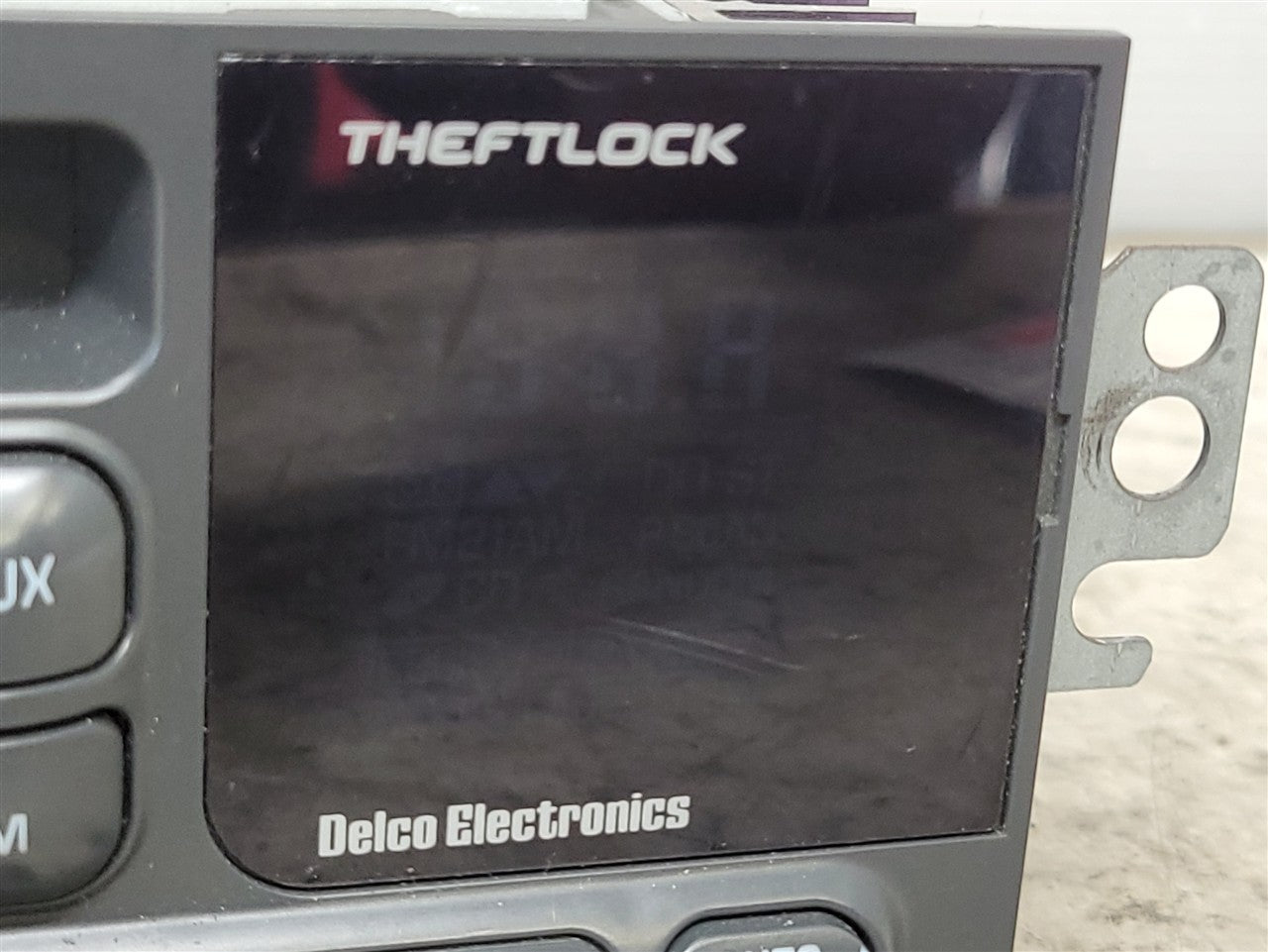 1999 CORVETTE OEM AM FM RADIO 16257631 33983 - image 2