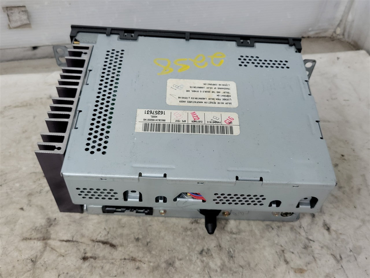 1999 CORVETTE OEM AM FM RADIO 16257631 33983 - image 6