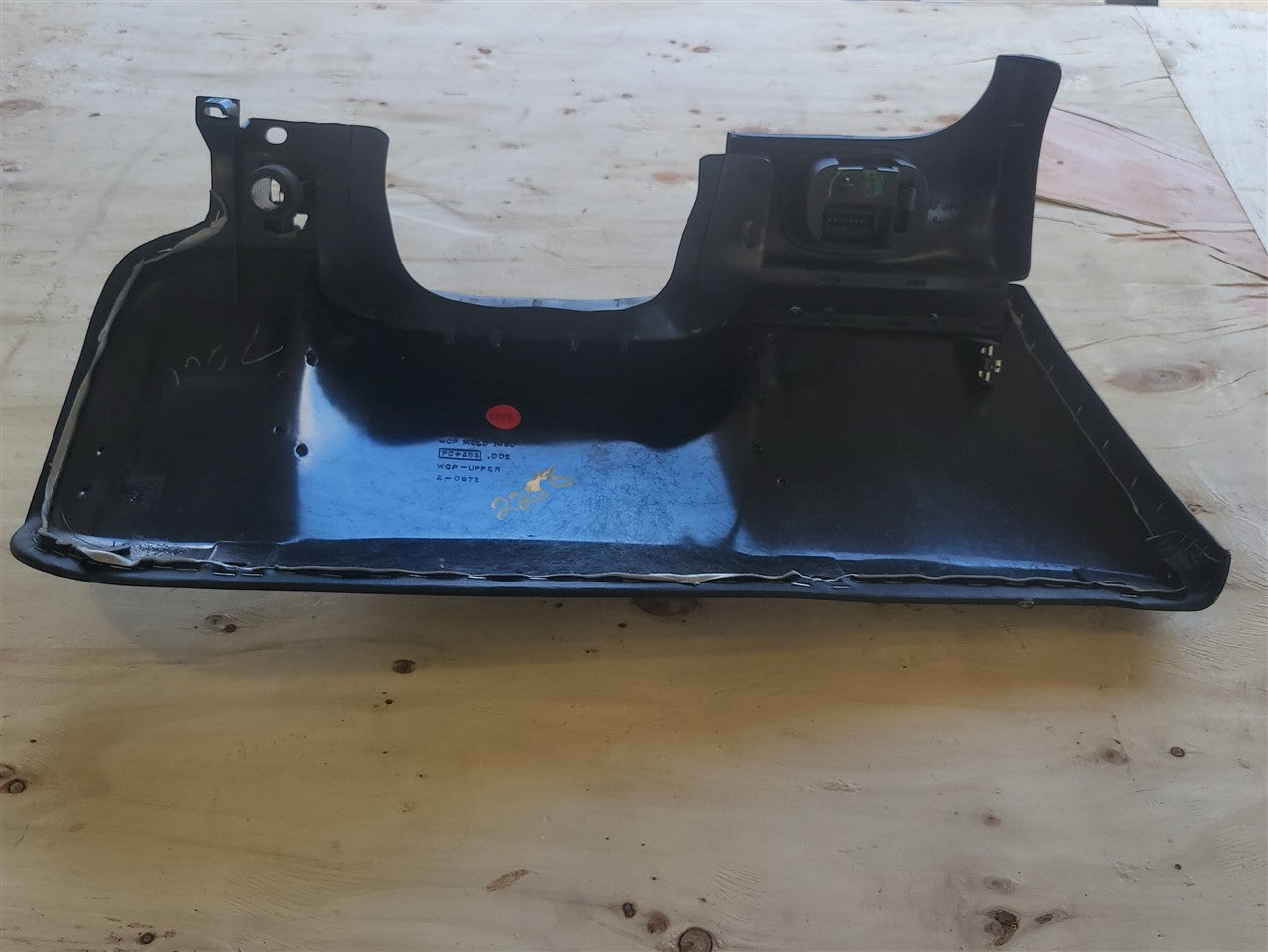 1999 CORVETTE DRIVER LOWER DASH KNEE BOLSTER TRIM 33991 - image 11