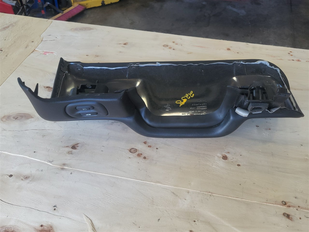 1999 CORVETTE DRIVER LOWER DASH KNEE BOLSTER TRIM 33991 - image 13