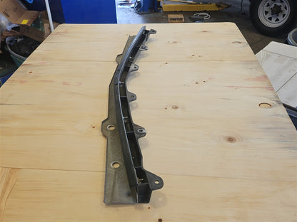 1999 CORVETTE FRONT BUMPER CENTER SUPPORT BRACKET 34000 - image 7