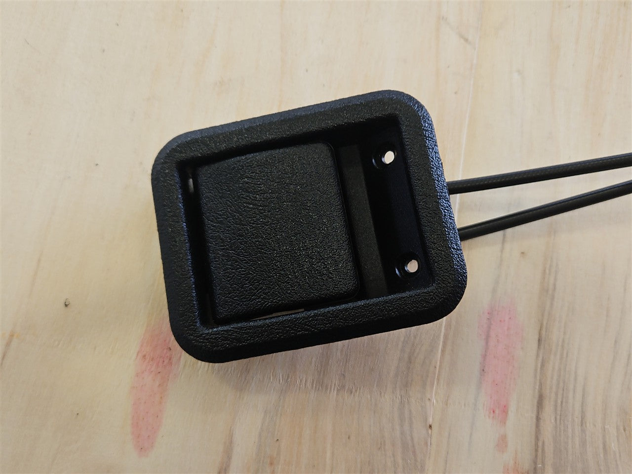 1999 CORVETTE HOOD LATCHES & RELEASE CABLE 34001 - image 13