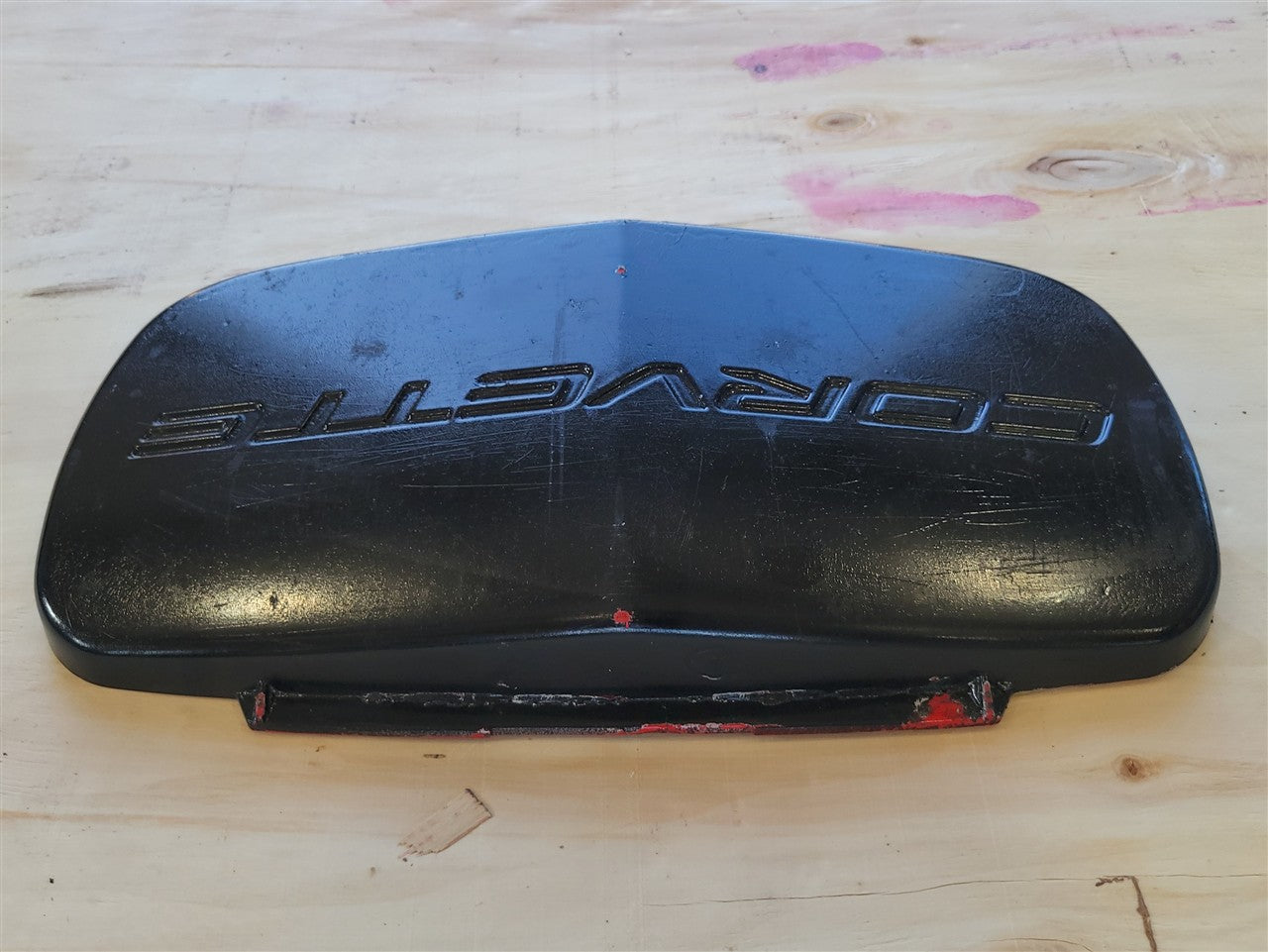1999 CORVETTE FRONT LICENSE PLATE FILLER PANEL TORCH RED 70U 10256977 34017 - image 4