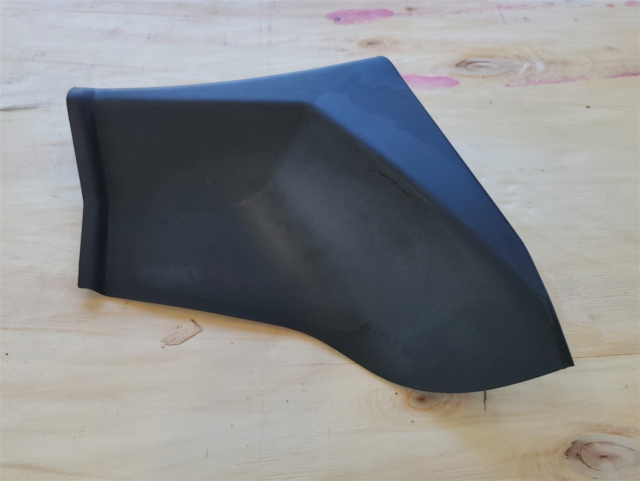1999 CORVETTE 10289552 RH PASSENGER FENDER INNER COVER SPLASH GUARD 34018 - image 3