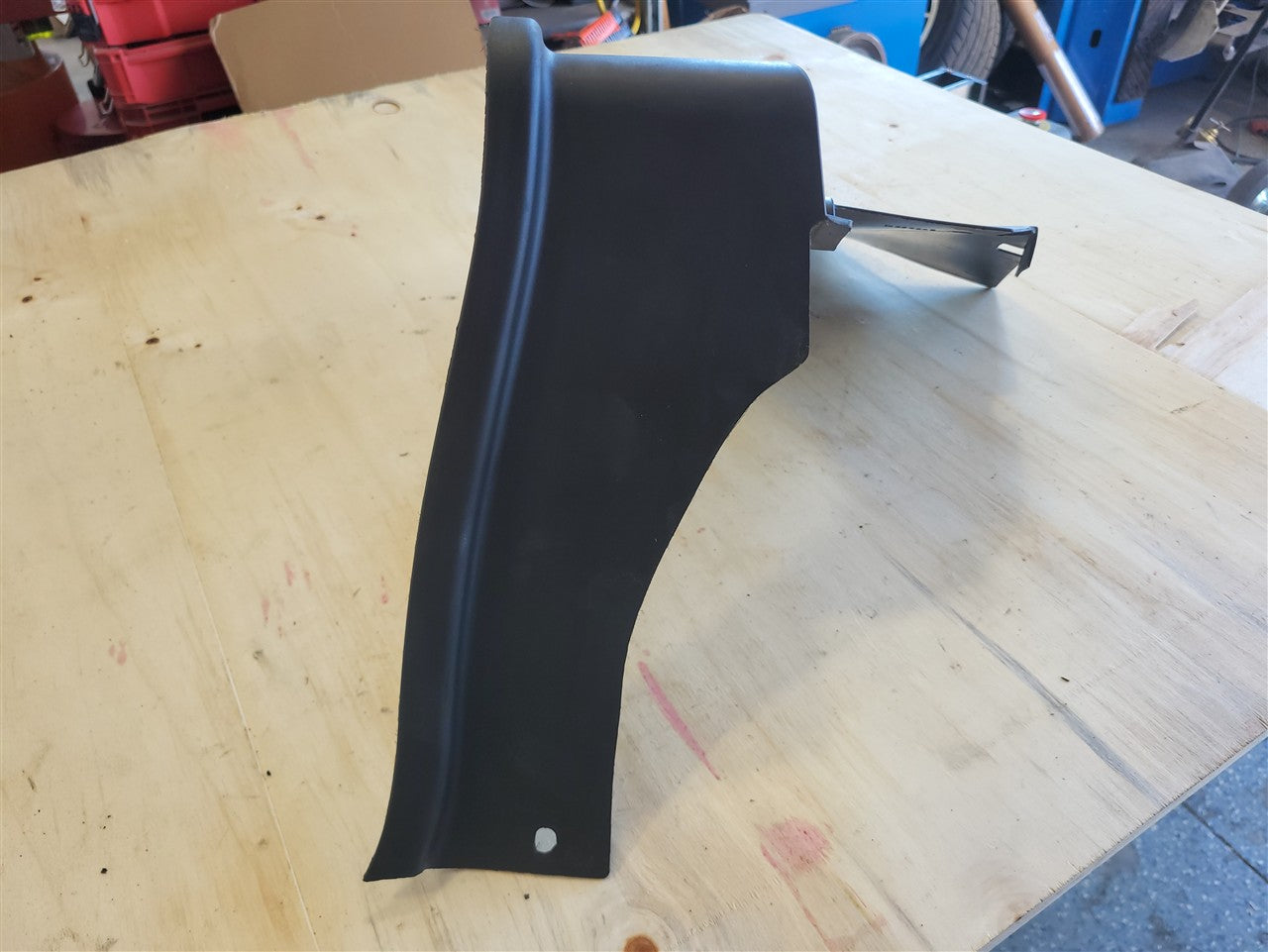 1999 CORVETTE BATTERY HEAT SHIELD COVER 10268286 34019 - image 7