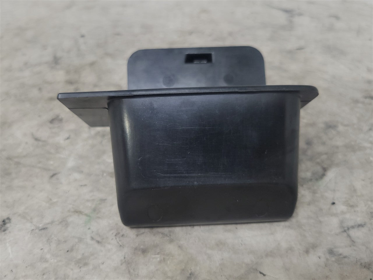 1999 CORVETTE OEM ASH TRAY 10247681 34024 - image 11
