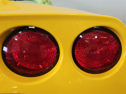 2005 CORVETTE REAR BUMPER WITH TAIL LIGHTS & FOAM REBAR 000 MILLENIUM YELLOW PAINT CODE 79U / 5593 34029 - image 13
