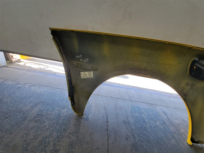2005 CORVETTE LH DRIVER QUARTER PANEL 000 MILLENIUM YELLOW PAINT CODE 79U / 5593 34031 - image 16