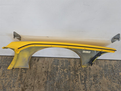 2005 CORVETTE RH PASSENGER QUARTER PANEL 000 MILLENIUM YELLOW PAINT CODE 79U / 5593 34032 - image 11