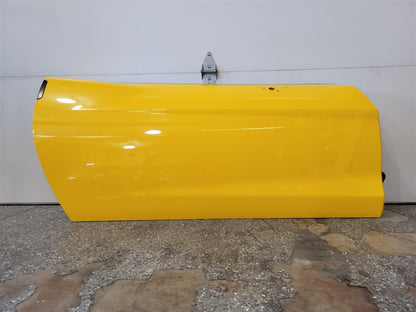 2005 CORVETTE RH PASSENGER DOOR. MILLENIUM YELLOW PAINT CODE 79U / 5593 SMALL 3/8" PAINT CHIP ON FRONT EDGE AS PICTURED 34037 - image 5